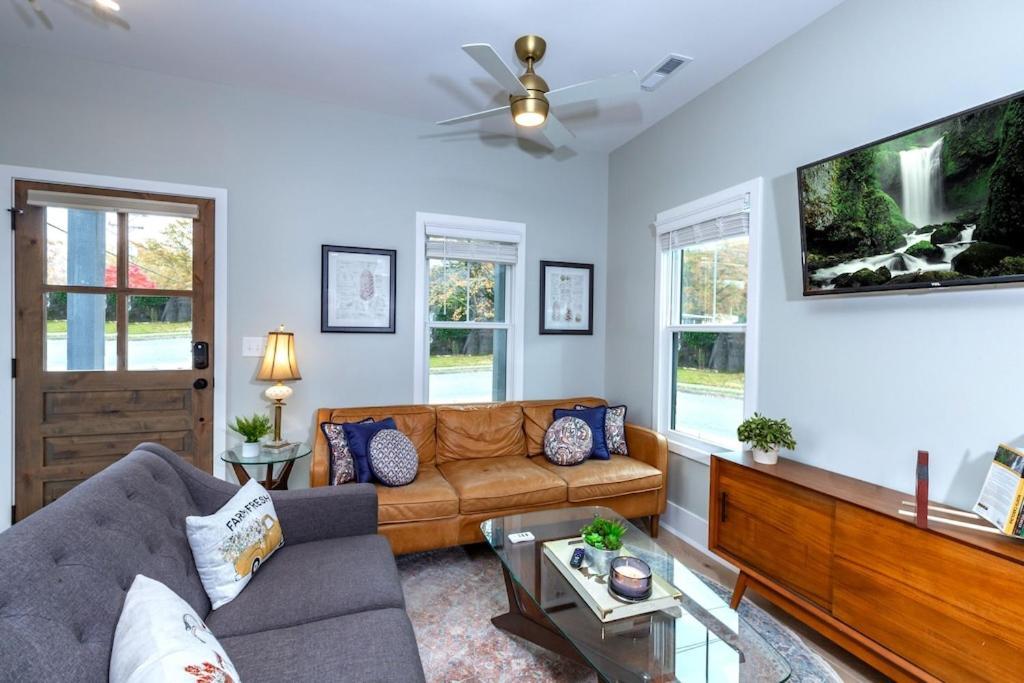 Heart Of Brevard Hideaway - Walk/Bike To Downtown! Экстерьер фото